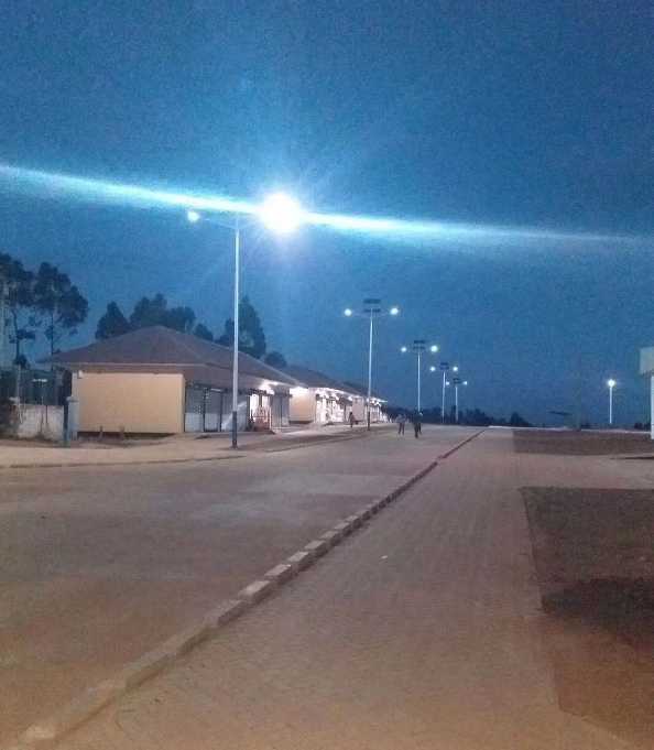 镇海区非洲科特迪瓦太阳能路灯工程